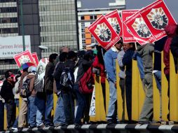 Las manifestaciones de esta mañana provocaron problemas en la vialidad capitalina. EL UNIVERSAL - ARCHIVO  /