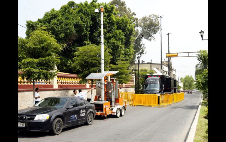 Las unidades de vigilancia fueron instaladas en puntos estratégicos del Centro de Zapopan. E. BARRERA  /