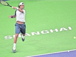 El tenista español Fernando Verdasco, cayó en dos sets ante el holandés Thiemo De Bakker. AP  /