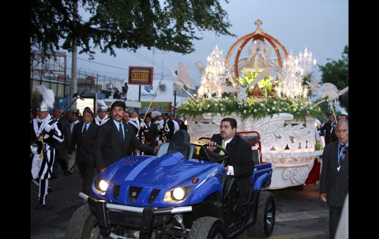 Aspecto del carro en donde es transportada la Virgen de Zapopan hacia la Basílica. E. PACHECO  /