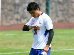 Gonzalo Pineda en el entrenamienro del Cruz azul. MEXSPORT  /