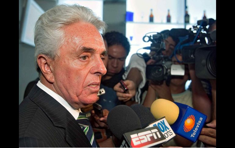 Justino Compeán, presidente de la Federación Mexicana de Futbol en rueda de prensa. MEXSPORT  /