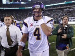 Brett Favre es el único mariscal en llegar a las 500 anotaciones en la NFL, logro que consiguió ante los Jets de Nueva York. AP  /