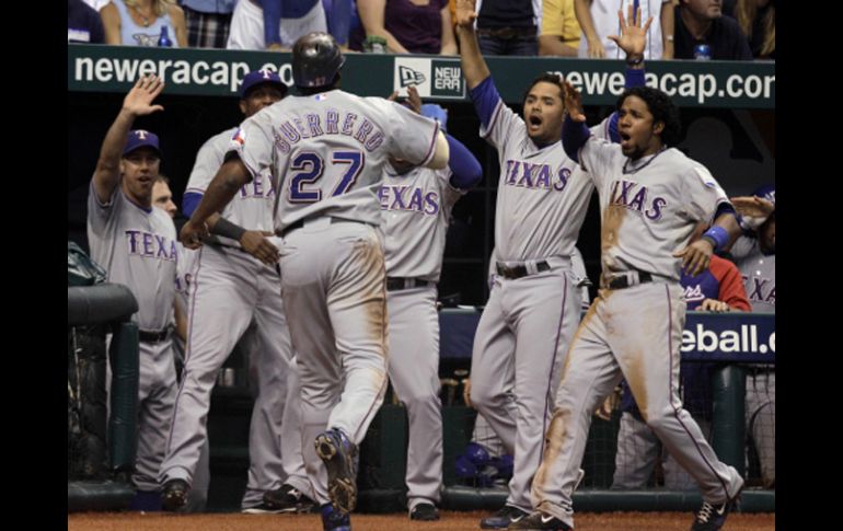 Los Rangers serán anfitriones de los Yankees de Nueva York, que avanzaron de comodines. AP  /