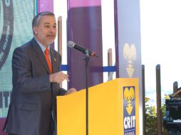 Emilio encabezó ayer la celebración del décimo aniversario del Centro de Rehabilitación Infantil Teletón de Occidente. S. NÚÑEZ  /