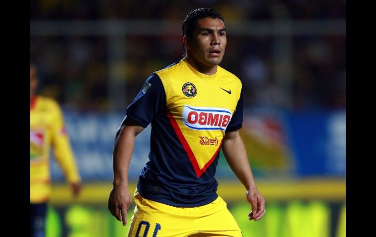 El jugador paraguayo Salvador Cabañas reclama al América el dinero de salarios atrasados. MEXSPORT  /