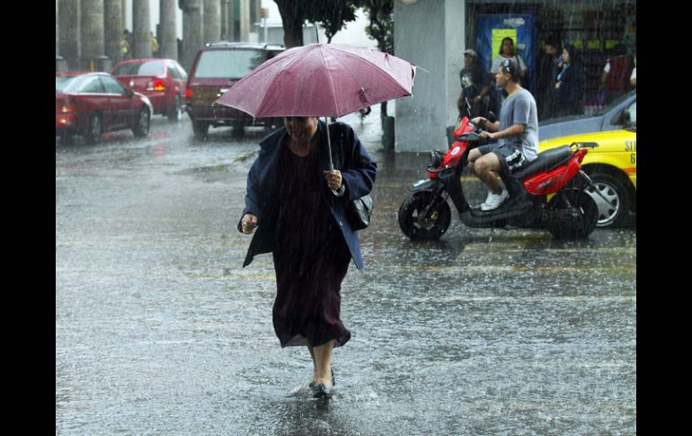 El promedio de captación de aguas pluviales al año en la metrópoli es de 300 millones de metros cúbicos. ARCHIVO  /