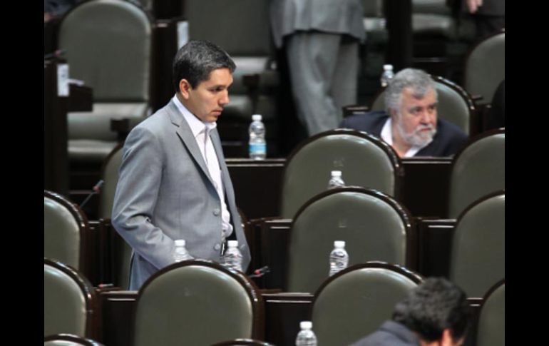 Godoy Toscano, legislador por Michoacán, durante la sesión de hoy de la Cámara de Diputados. EFE  /