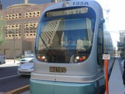 En Phoenix, el Metro Valley es un medio eficiente de transporte. ESPECIAL  /