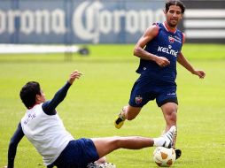 Los jugadores del Atlante preparándose para su siguiente partido en el torneo Apertura 2010. MEXSPORT  /