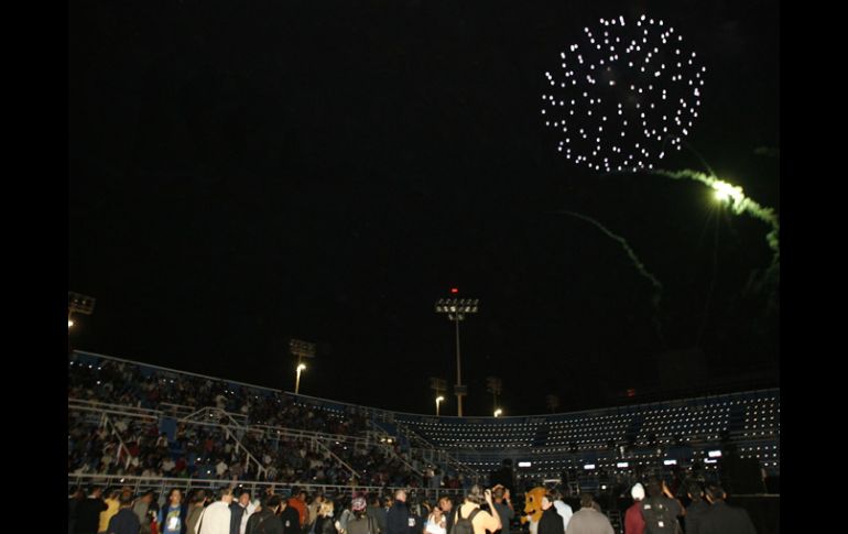 El estadio panamericano de tenis fue inaugurado esta noche. M. FREYRÍA  /