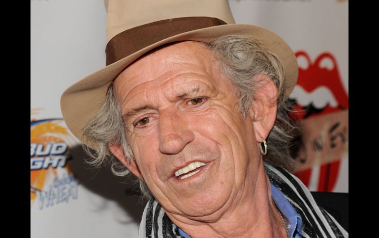 El guitarrista de los Rolling Stones cree que fue perseguido por el Gobierno Británico. AP  /