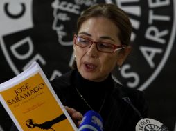 La viuda de Saramago Pilar del Río fue la encragada de la presentación del libro. EFE  /