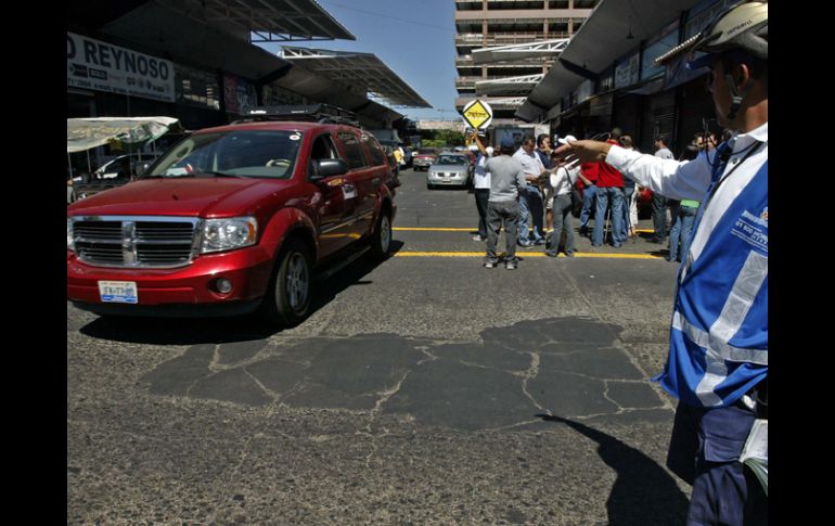 Se contempla la colocación de concreto hidráulico en alrededor de un kilómetro de la Avenida del Mercado. E. BARRERA  /