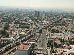 El proyecto contempla un segundo piso sobre Avenida Inglaterra (imagen virtual de la Vía Express). ESPECIAL  /