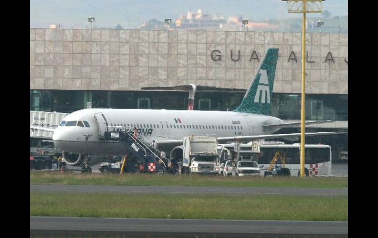 La crisis de Mexicana aceleró la necesidad de cambios en el sector aeronáutico del país.  /