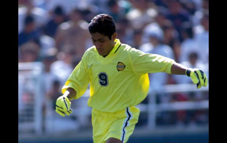 Luego de una trayectoria que incluyó un breve paso por MLS (imagen) Jorge Campos es considerado el mejor portero del país. MEXSPORT  /