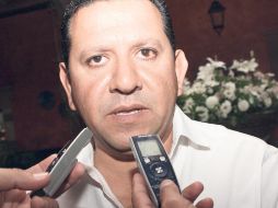 Alonso Landeros, alcalde de Pedro Escobedo, Querétaro atiende a los medios, sobre el caso Diego Fernández de Cevallos. EL UNIVERSAL  /