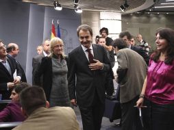 José Luis Rodríguez Zapatero al finalizar el anuncio de los cambios en los ministerios, en el Palacio de la Moncloa, en Madrid. NTX  /