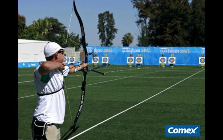 El arquero tapatío Juan René Serrano buscará este día la medalla de bronce dentro de este Panamericano. E. PACHECO  /