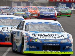 Antonio Pérez durante el evento de la ciudad de México de la Nascar México. MEXSPORT  /