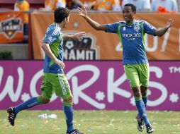 Los Sounders de Seattle festejan su único gol del partido ante el Dynamo de Houston. AFP  /