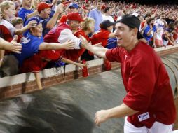 Cliff Lee propinó en seis partidos 13 ponches a los Yanquis. REUTERS  /