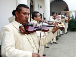 El Mariachi Los Pericos le rindió homenaje a José Alfredo Jiménez. E. PACHECO  /