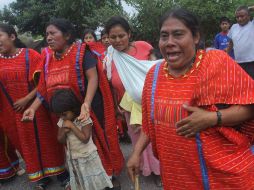 Un grupo de mujeres triquis de San Juan Copala protestan contra la violencia en la región. NTX  /