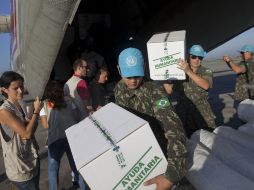 La ayuda humanitaria de ONU comienza a llegar a Haití. AP  /