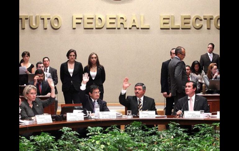 Aspecto de la última sesión ordinaria del Instituto Federal Electoral, la tarde de hoy. EL UNIVERSAL  /