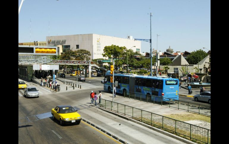 Según organizaciones y empresarios, un segundo corredor del BRT podría migrar a futuro al Tren Ligero. E. BARRERA  /