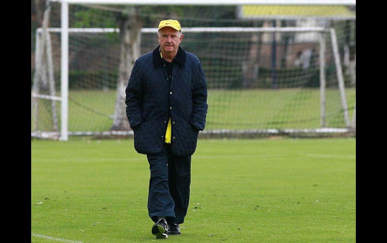 Manuel Lapuente espera que el América siga mejorando. MEXSPORT  /