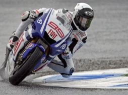 El piloto español Jorge Lorenzo se apoderó por tercera ocasión consecutiva de la victoria del GP de Portugal. EFE  /