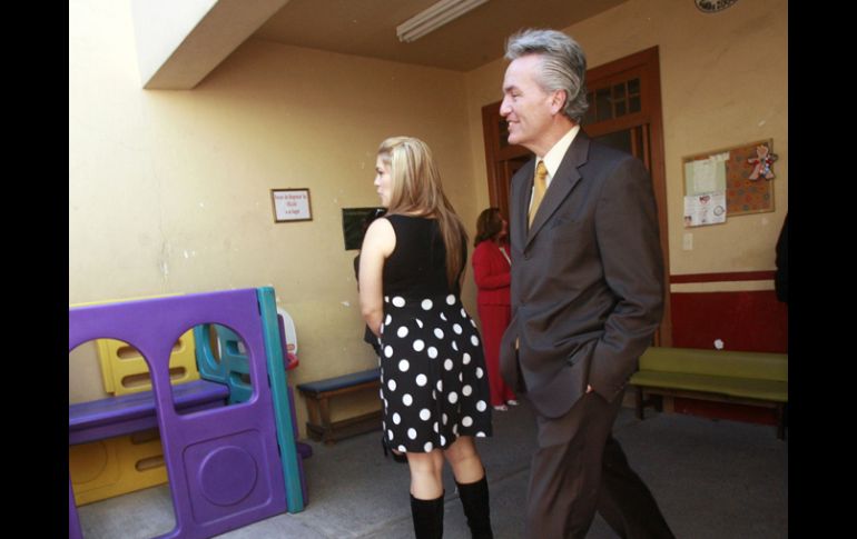 Alfonso Petersen estuvo presente en la inauguración de la Posada de Atención a la Mujer Embarazada. A. GARCÍA  /