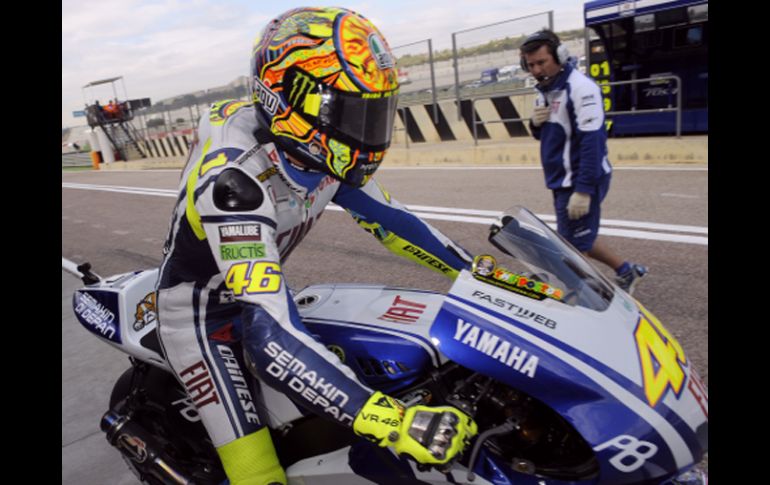 Valentino Rossi quiere subir al podio en el Gran Premio de Valencia. AFP  /