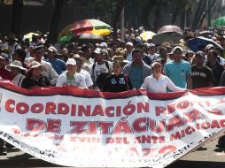 Maestros e integrantes sindicalizados electricistas marchan en la Ciudad de México rumbo a la Cámara de Diputados. EL UNIVERSAL  /