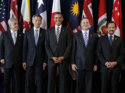 Líderes en reunión de la cumbre de APEC en Yokohama. AP  /