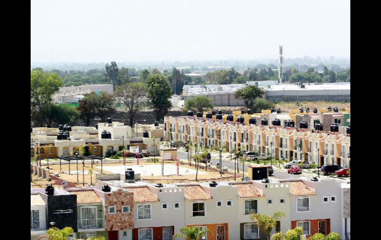 Los derechohabientes de Infonavit recibirán orientación para utilizar sus créditos. ARCHIVO  /