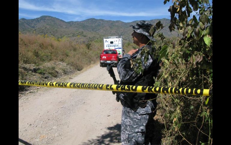 Realizan excavaciones en la brecha conocida como el camino al Jagüey. M. PATIÑO  /