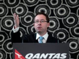 Delegado de Qantas, Alan Joyce, durante la conferencia en el aeropuerto de Sídney. REUTERS  /