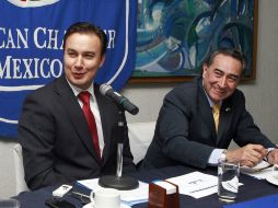 Hardy Michel y Luis Romero, durante la conferencia de prensa celebrada ayer en la American Chamber. A. GARCÍA  /