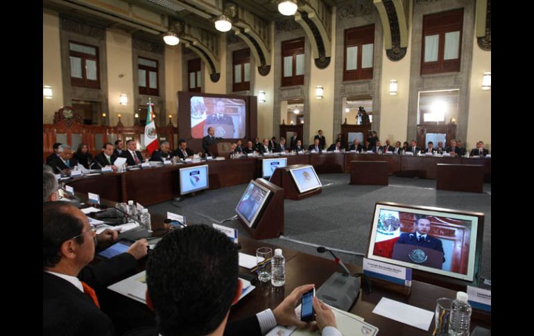 Sesión del Consejo Nacional de Seguridad Pública este jueves, que inauguró el Presidente Felipe Calderón. EL UNIVERSAL  /