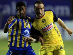 Los jugadores del América y el San Luis se verán nuevamente las caras pero esta vez en el estadio Azteca. MEXSPORT  /