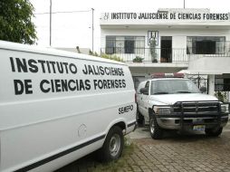 Los cadáveres fueron trasladados por personal de Semefo de Ocotlán. ARCHIVO  /