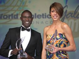 El keniano David Rudisha y la croata Blanka Vlasic fueron galardonados ayer en Mónaco. AP  /