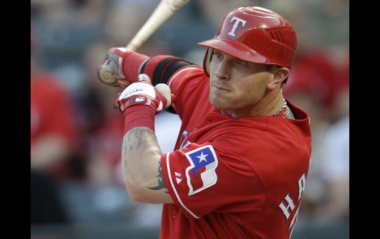 Josh Hamilton es el sexto jugador de los Rangers de Texas en recibir el premio. AP  /