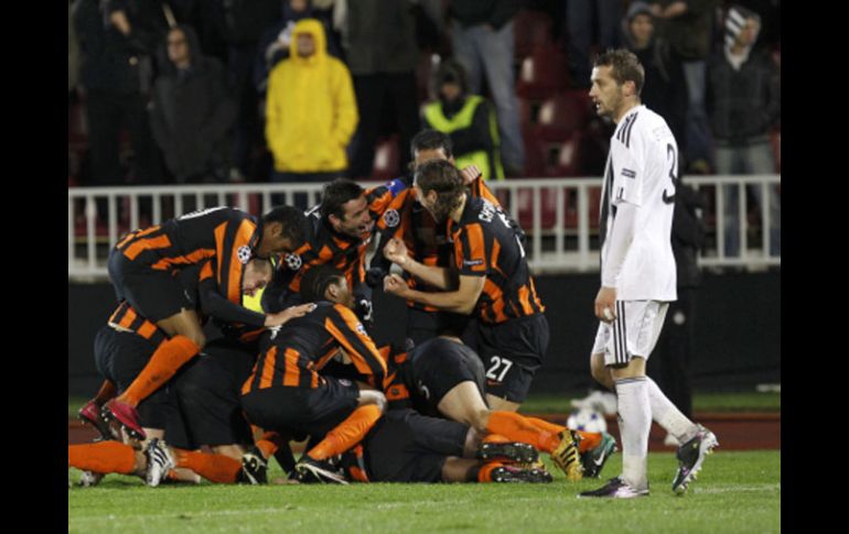 Los conjuntos de Cluj, Zilina, Ajax, Auxerre y Partizan se despidieron del torneo. REUTERS  /