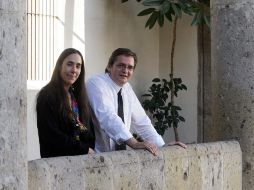 Los investigadores Marina Garone y José María Riva. A. CAMACHO  /