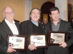 Carlos Saura, Pedro Armendáriz Jr. y Julio Medemrecibieron el premio Luis Buñuel Es.Cine 2010 Nextel. NTX  /